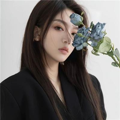 作家的谎言：笔忠诱罪